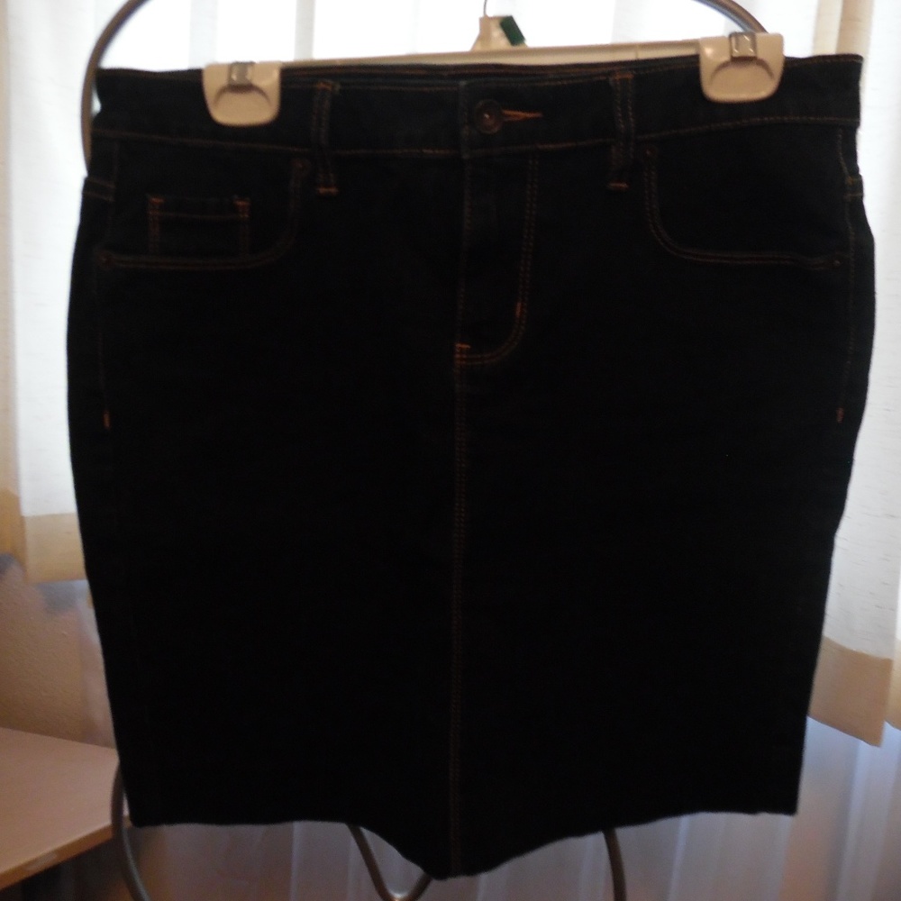 APT.9/ Denim Skirt